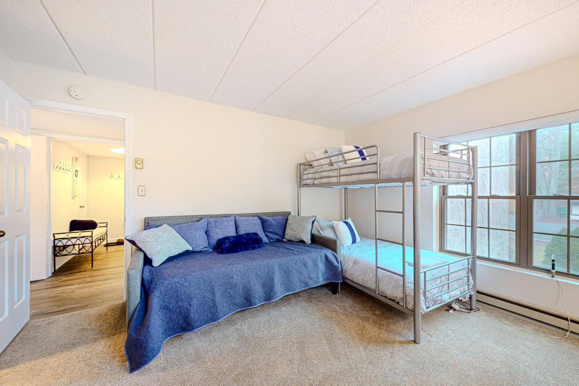 Mystic Sunrise Apartment